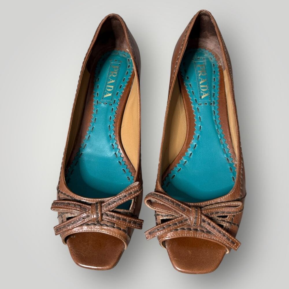 Prada Brown Leather Bow Peep Toe Pumps Heels Size 37.5 Made in Italy - Picture 2 of 14